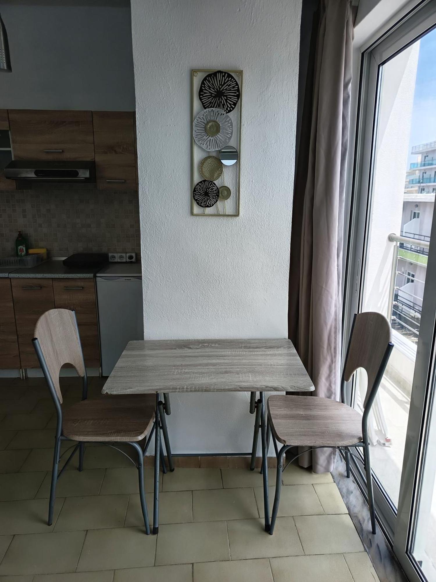 Lilian'S Seaview-Party Street-Youth Studios Rhodes City Zimmer foto