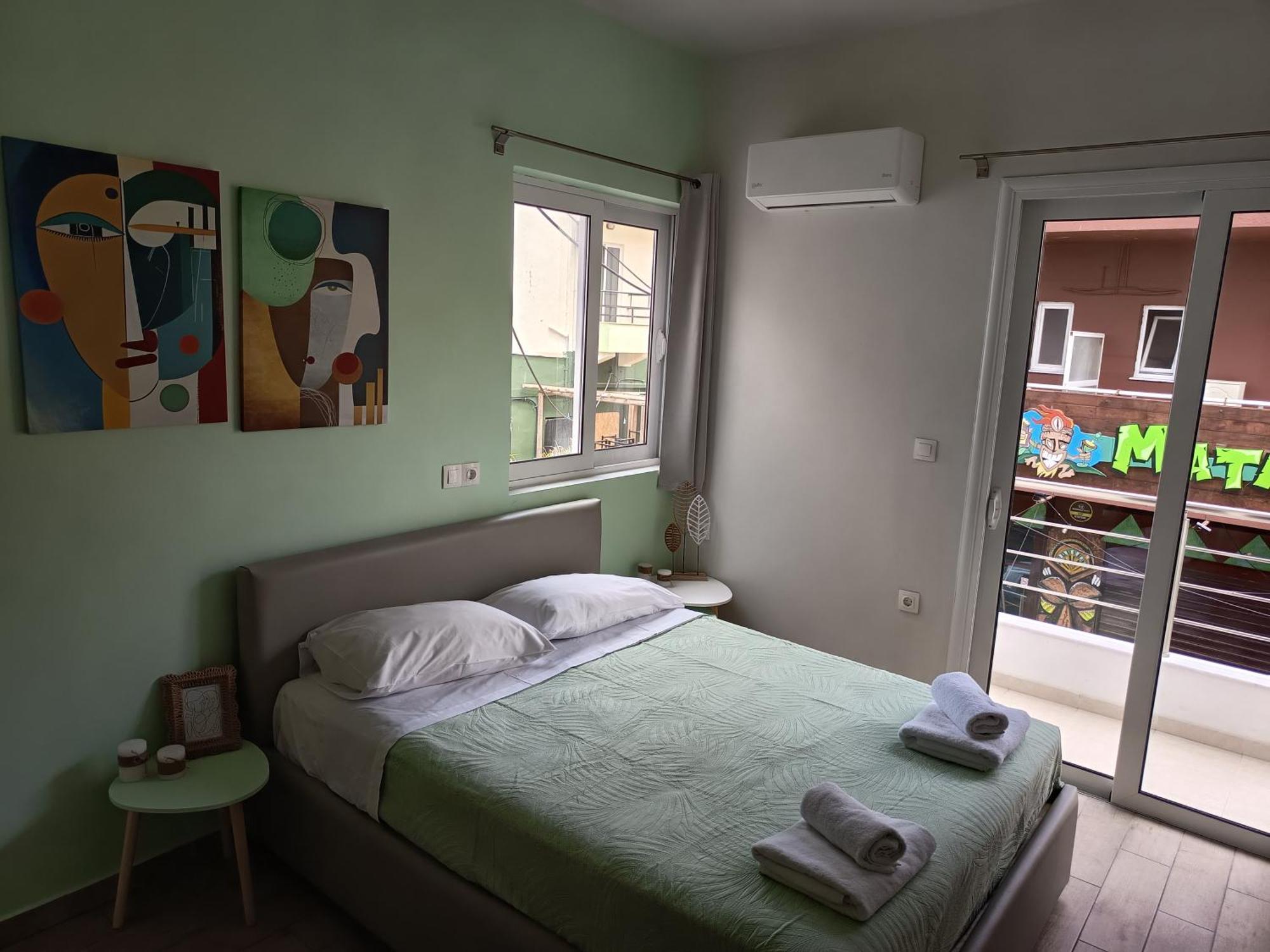 Lilian'S Seaview-Party Street-Youth Studios Rhodes City Zimmer foto
